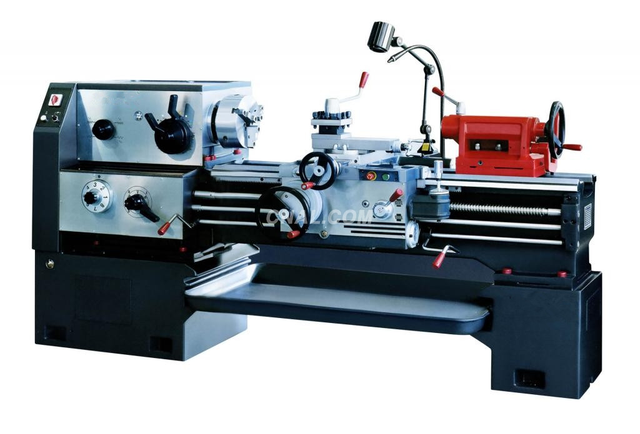 CA6150B×1000 Горизонтальный токарный станок, используемый для обработки цилиндрических поверхностей, конических поверхностей, фасонных поверхностей, торцевых поверхностей, нарезания резьбы, сверления, нарезания резьбы